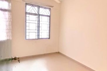 Subang Perdana Goodyear Court 10