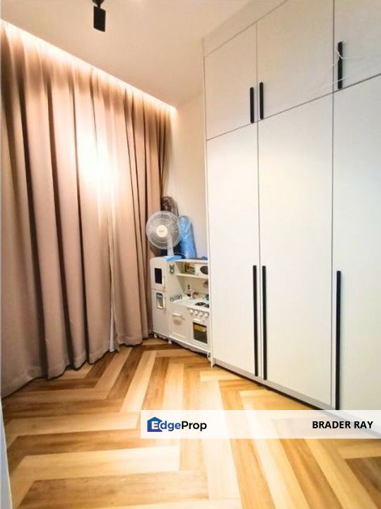 FREEHOLD Fully Furnished Palmyra Residence Bandar Puteri Bangi Selangor with Balcony For Sale, Selangor, Bangi