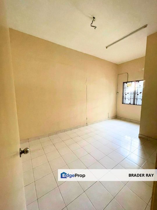 FREEHOLD 2-Storey Terrace @ Alstonia Denai Alam - near School & Surau, Selangor, Shah Alam