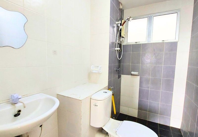 Seri Intan Apartment