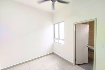 LAMAN MAWAR INDAH @ KOTA SERIEMAS