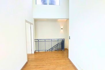 LAMAN MAWAR INDAH @ KOTA SERIEMAS