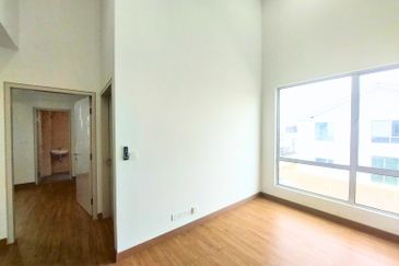 LAMAN MAWAR INDAH @ KOTA SERIEMAS