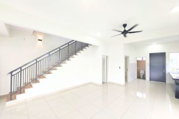 LAMAN MAWAR INDAH @ KOTA SERIEMAS