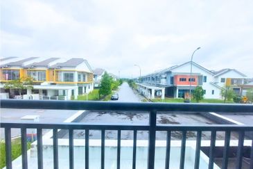 LAMAN MAWAR INDAH @ KOTA SERIEMAS