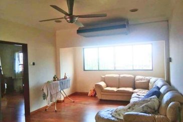 BUNGALOW Corner Lot 2 Storey Taman OUG Kuala Lumpur For Sale