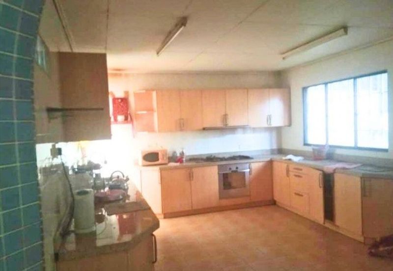 BUNGALOW Corner Lot 2 Storey Taman OUG Kuala Lumpur For Sale