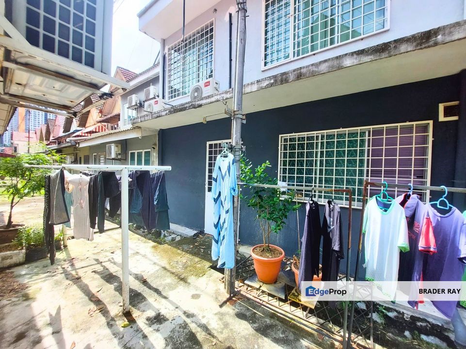 FACING OPEN Freehold Kelana Jaya PJ Selangor 2 Storey House Fronting LDP near Paradigm Mall For Sale, Selangor, Petaling Jaya