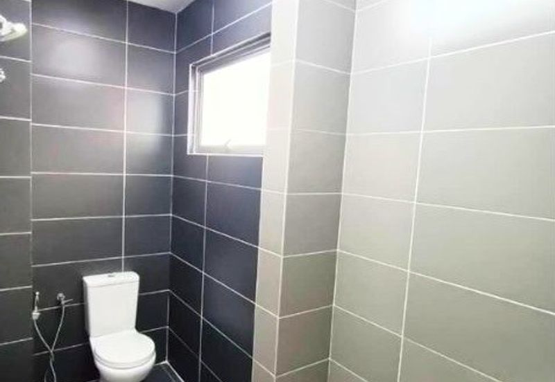 Halya 2 @ Daunan Worldwide