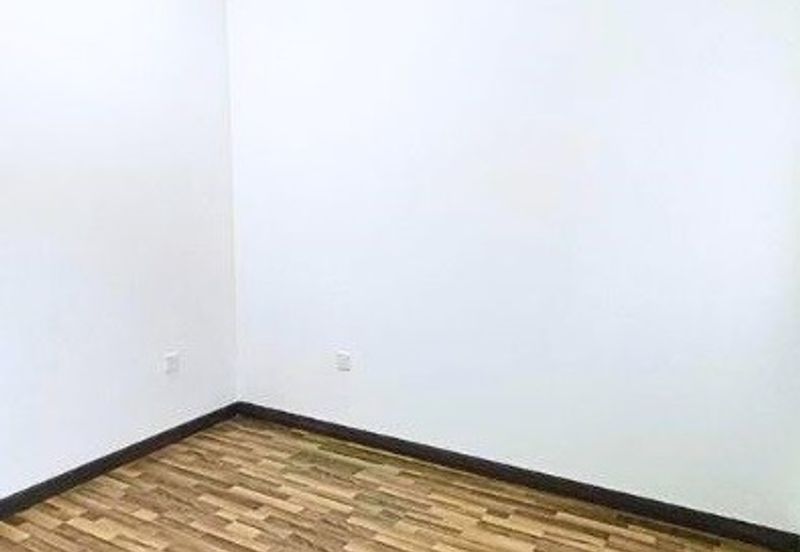 Halya 2 @ Daunan Worldwide