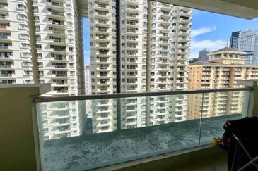 Platinum Hill Condo Pv8