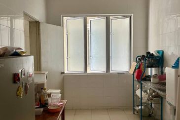 Platinum Hill Condo Pv8