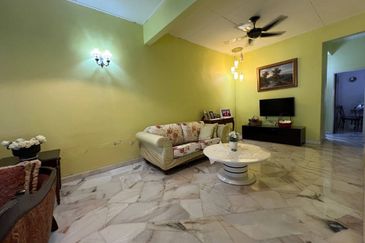 Lorong Mahkota Impian 2/22A