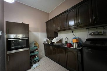 Lorong Mahkota Impian 2/22A