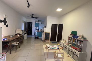 Residensi Zamrud (Zamrud Residensi)