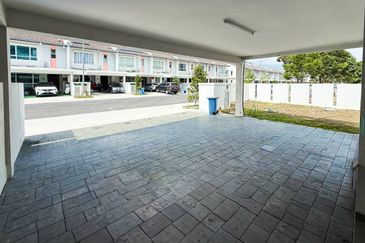 Tropicana Aman Bayan Residences