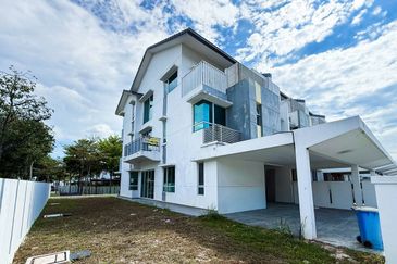 Tropicana Aman Bayan Residences