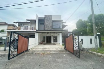 ‼️PRICE DROP TO RM850k ONLY‼️WTS / For Sale : Corner Lot Double Storey Semi-D @ Taman Mentari, Semenyih