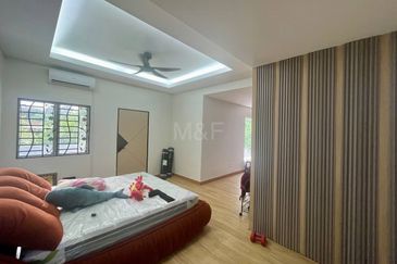 ‼️PRICE DROP TO RM850k ONLY‼️WTS / For Sale : Corner Lot Double Storey Semi-D @ Taman Mentari, Semenyih