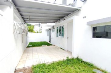 Clover Garden Residences