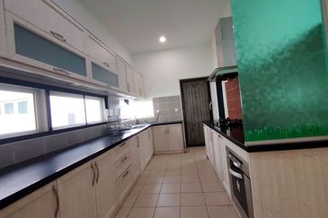 Clover Garden Residences