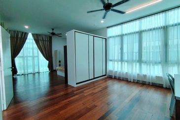 Clover Garden Residences