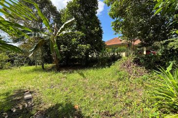 Tanah Pertanian, Berserta Sebuah Banglo 2 Tingkat,  Bt 15, Hulu Langat untuk dijual