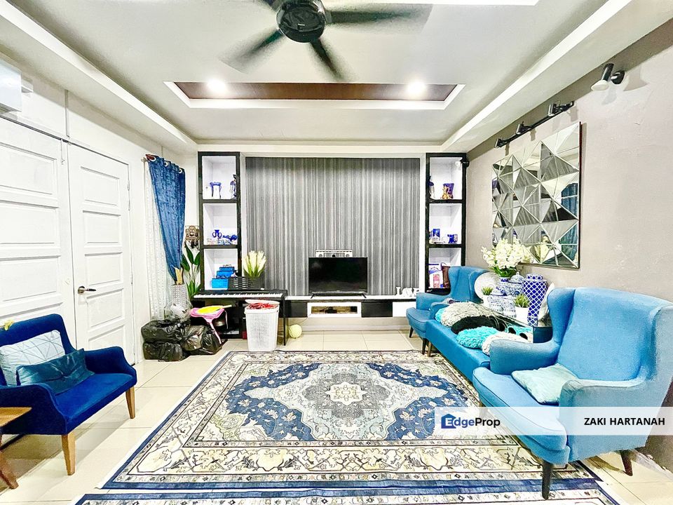 2 Storey Terrace Laman Villa, Lavender Heights Senawang, Negeri Sembilan, Seremban