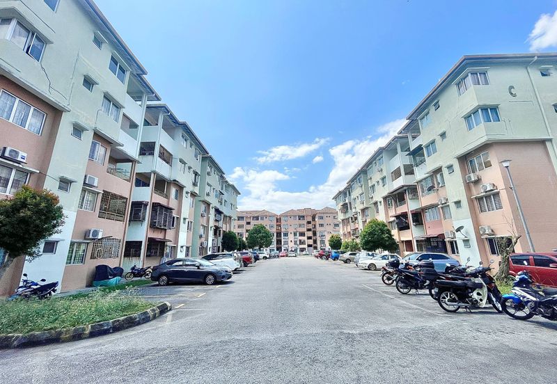Pangsapuri Sutera Apartment (Kajang)