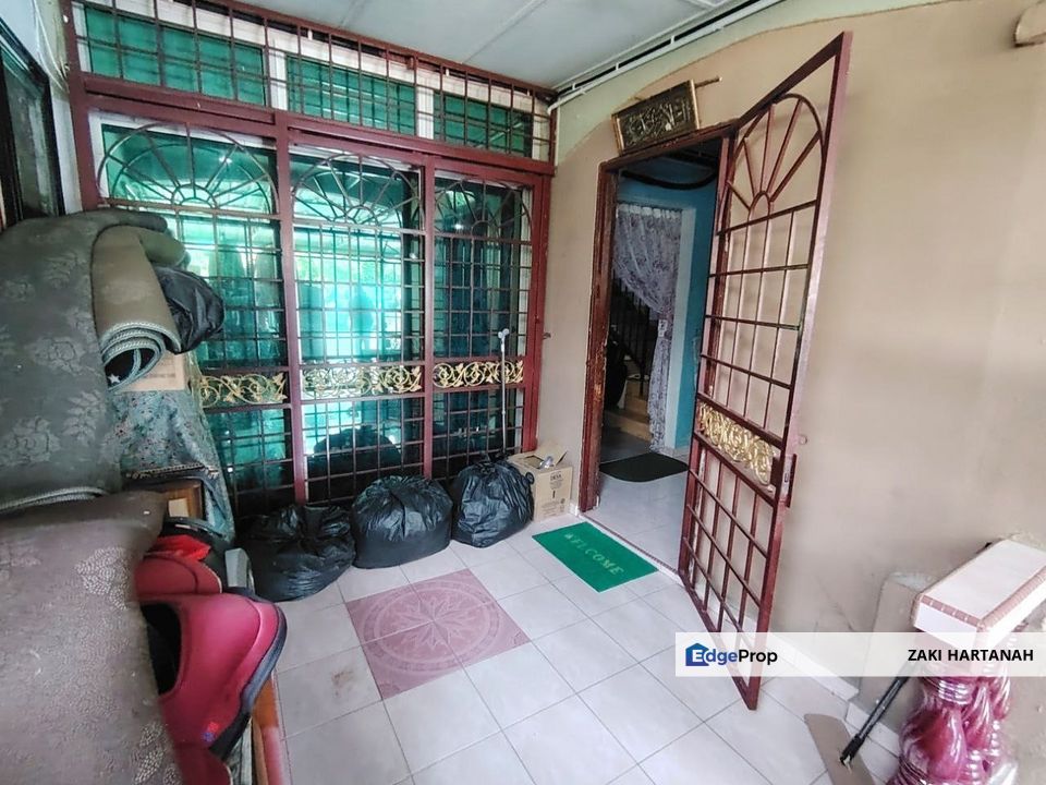 Terrace 2 Storey  Bandar Mahkota Banting for sale, Selangor, Banting