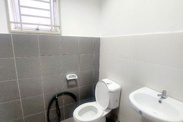 Residensi Laguna Biru 2