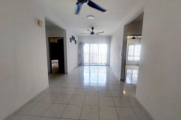 Residensi Laguna Biru 2