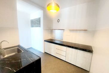 Residensi Laguna Biru 2