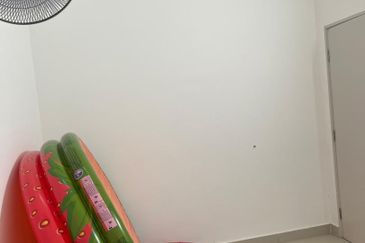 Albury 2, Taman Tasik Senangin