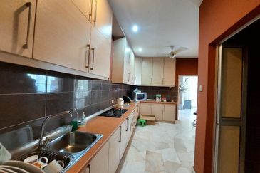 Seksyen 6, Bandar Country Homes