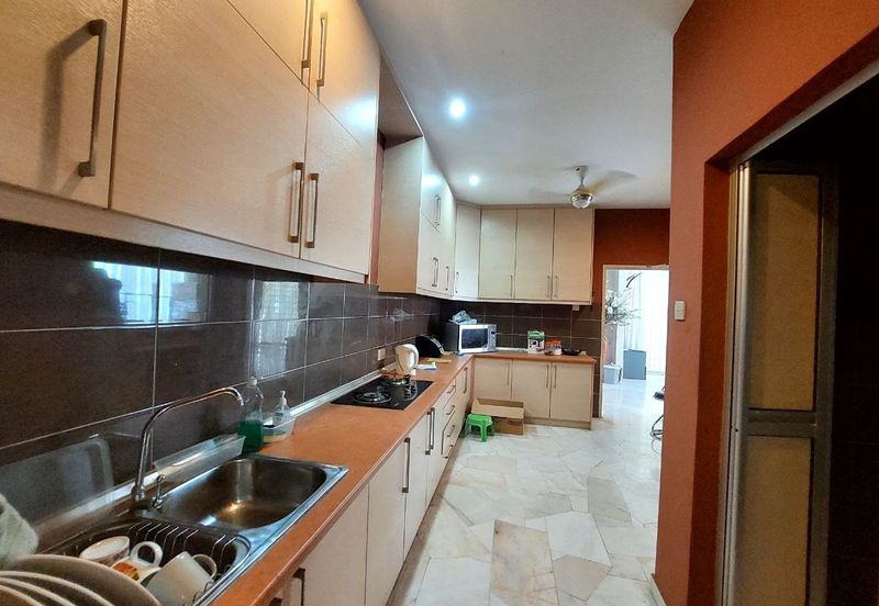 Seksyen 6, Bandar Country Homes