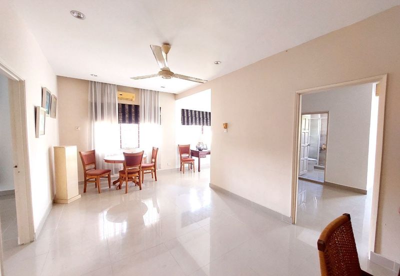 Seksyen 6, Bandar Country Homes