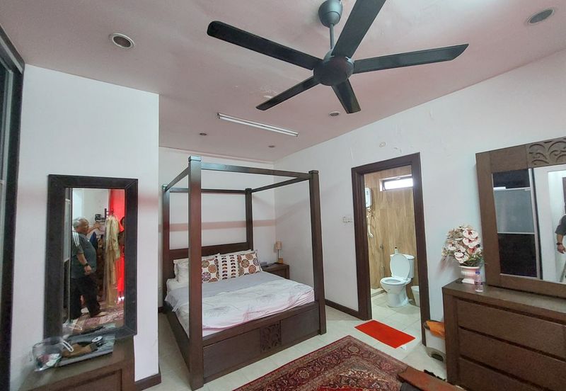 WTS Double Storey Bungalow Taman Subang Alam, Nearby Taman Bunga Negara  Seksyen 27 Shah Alam