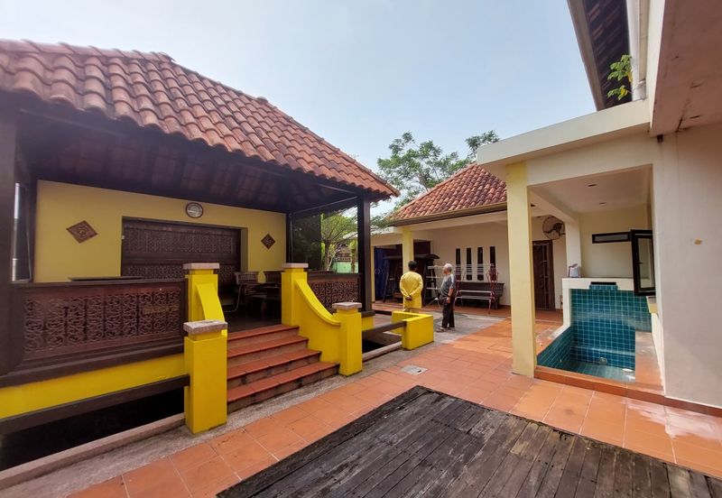 WTS Double Storey Bungalow Taman Subang Alam, Nearby Taman Bunga Negara  Seksyen 27 Shah Alam