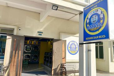 Residensi Warnasari 2