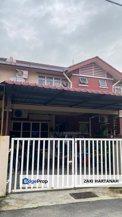 1 1/2 Storey Terrace @ Taman Teratai Nilai 7  Asking Price : RM 440k (Negotiable), Negeri Sembilan, Seremban