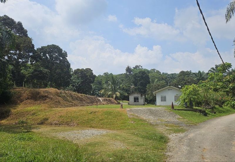 Tanah Pertaniah untuk Dijual 📍 Lubok Cina, Mukim Rembau/ Sempadan Melaka