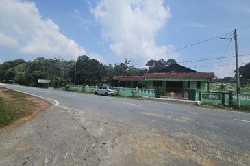 Tanah Pertaniah untuk Dijual 📍 Lubok Cina, Mukim Rembau/ Sempadan Melaka