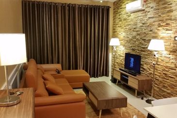 Johor Homestay @ Impiana Condo 3 Bedroom - Book Online on Traveloka