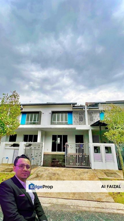 FACING OPEN DOUBLE STOREY TERRACE SERENIA AMANI, NEAR KLIA/KLIA2 SERENIA CITY, Sepang, Selangor, Dengkil