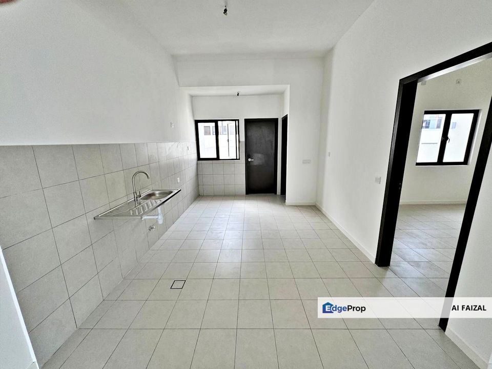 NEW HOUSE!! DOUBLE STOREY TERRACE ANISA SERENIA CITY KOTA WARISAN SEPANG, Selangor, Sepang