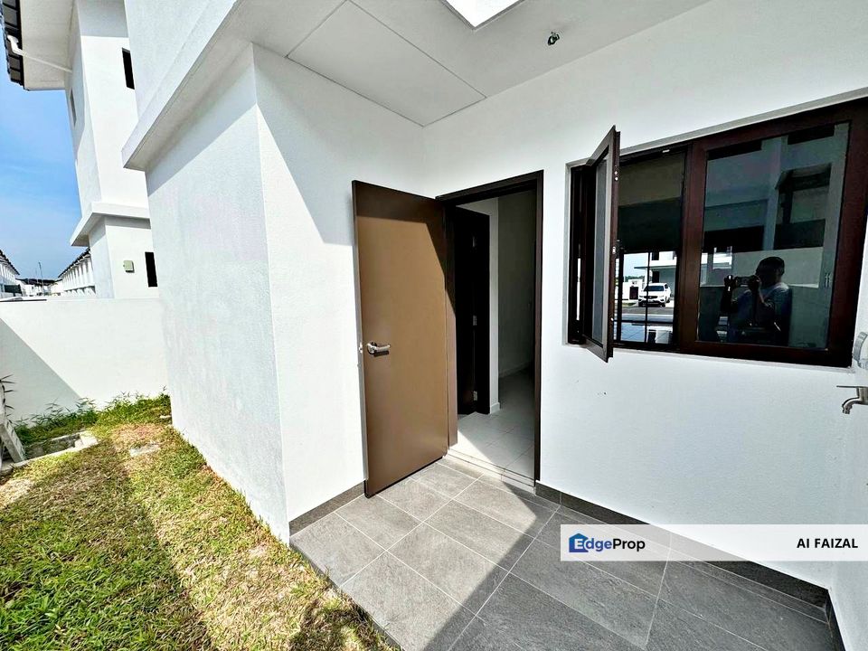 NEW HOUSE!! DOUBLE STOREY TERRACE ANISA SERENIA CITY KOTA WARISAN SEPANG, Selangor, Sepang