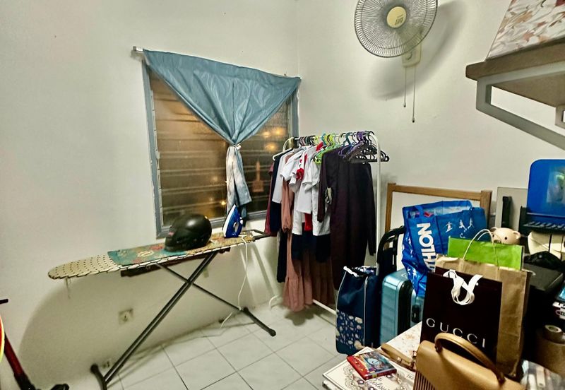 Apartment Indah, Damansara Damai