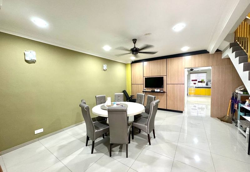 Taman Wawasan, Pusat Bandar Puchong