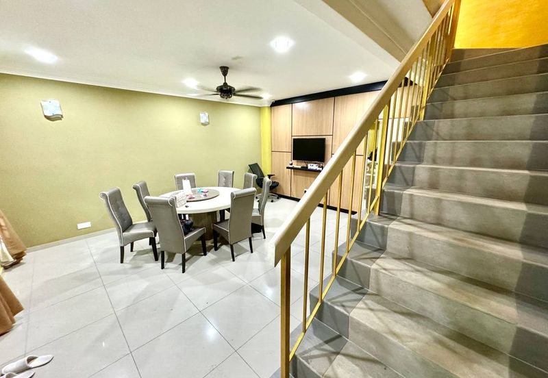 Taman Wawasan, Pusat Bandar Puchong